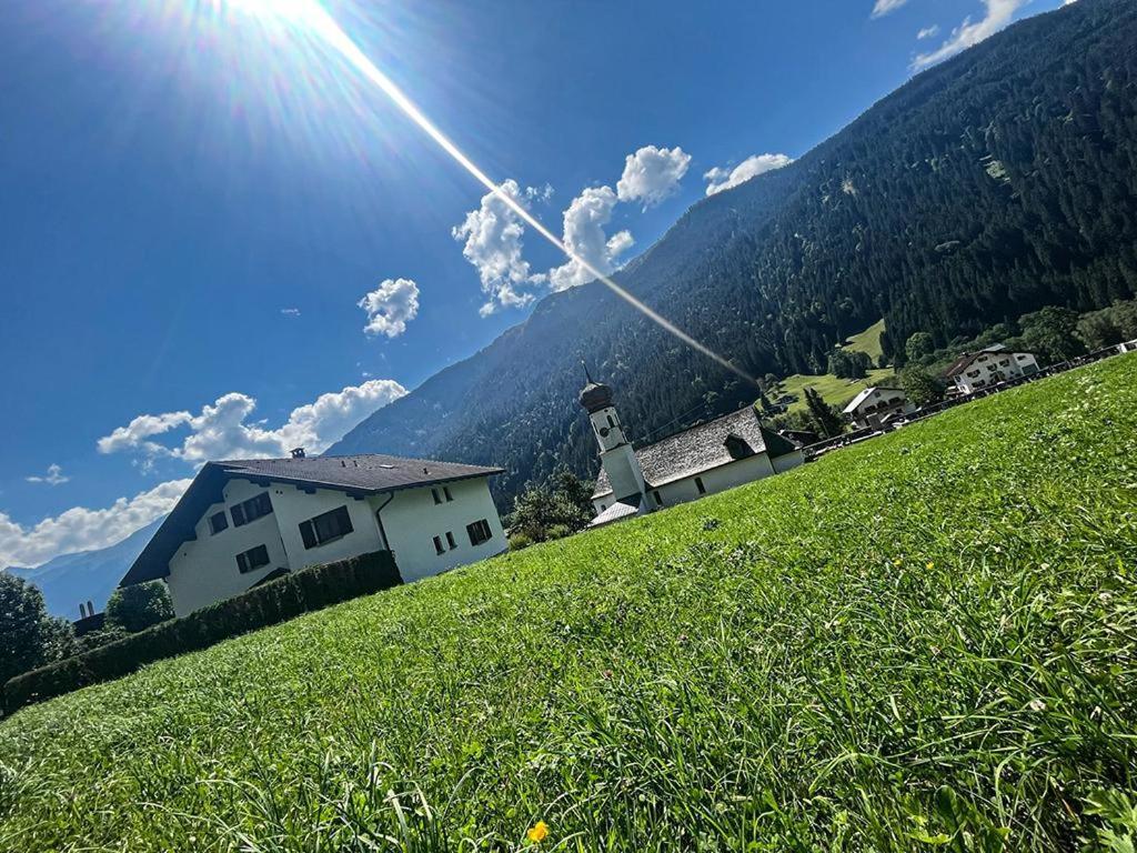 Appartement Haus Netzer Elisabeth à Sankt Gallenkirch Extérieur photo