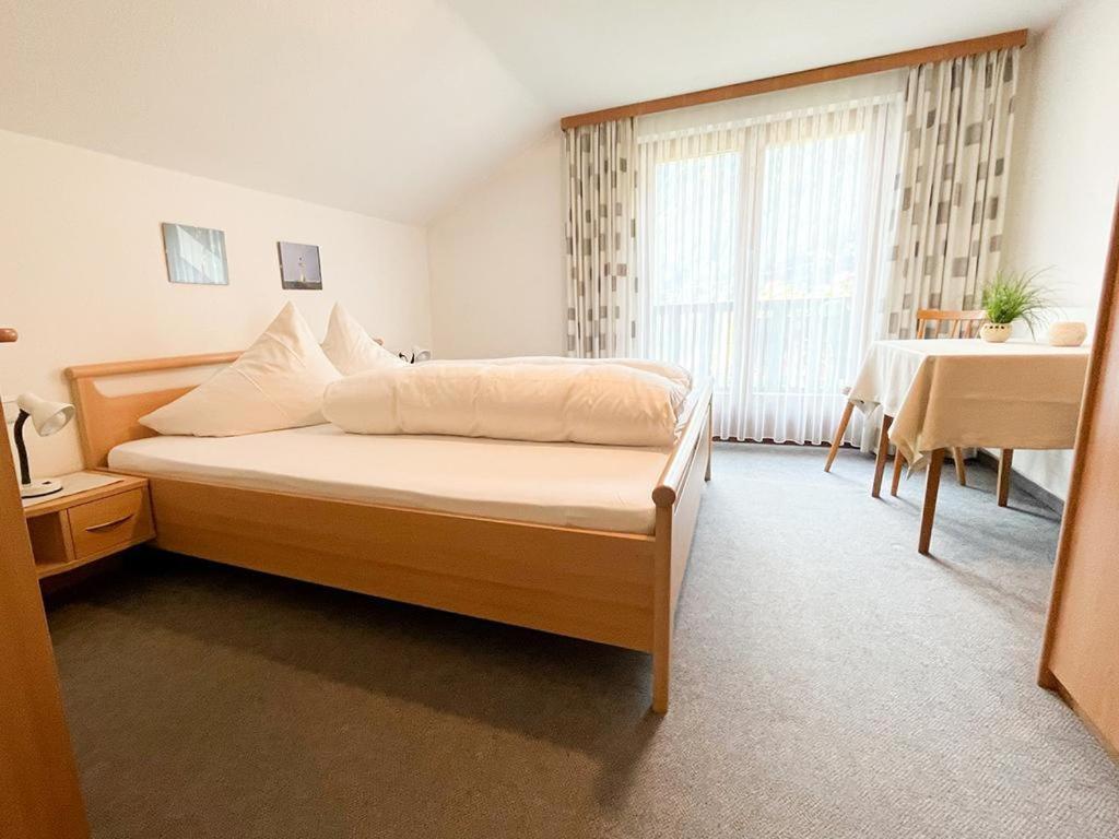 Appartement Haus Netzer Elisabeth à Sankt Gallenkirch Extérieur photo