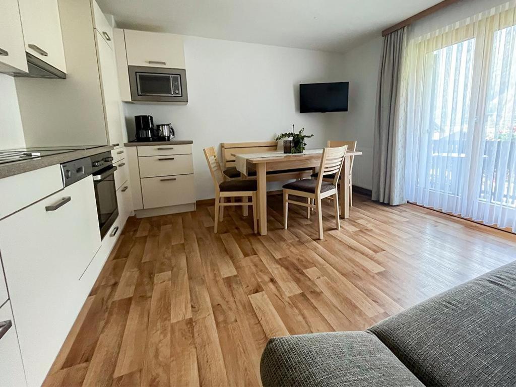 Appartement Haus Netzer Elisabeth à Sankt Gallenkirch Extérieur photo